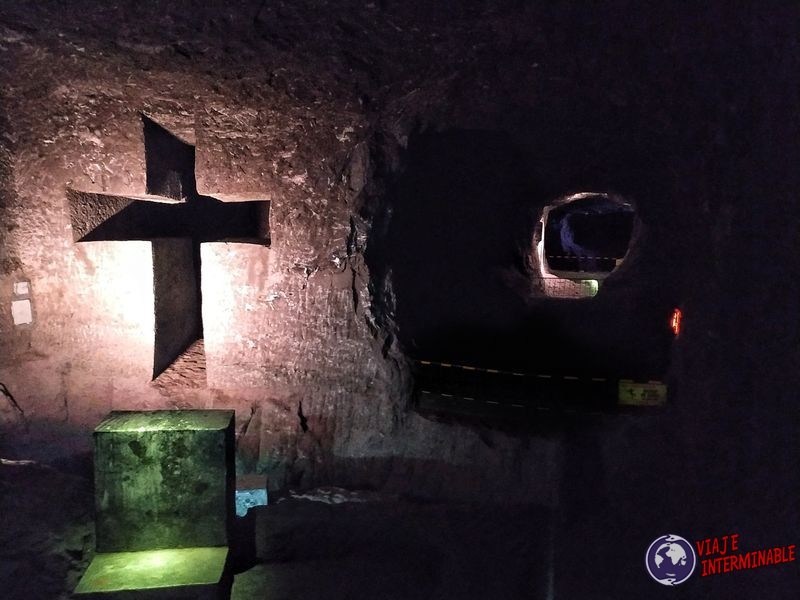 Catedral de sal Zipaquira Colombia cruz tallada