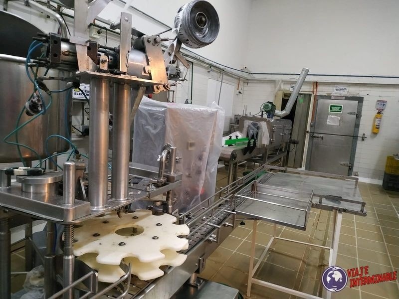 Fabrica de leche Cota Colombia