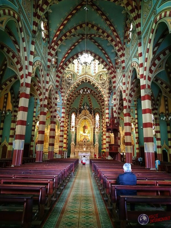 Iglesia Nuestra Señora del Carmen en Bogotá Colombia