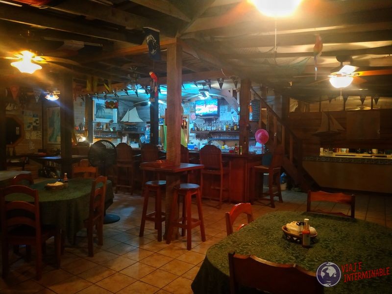 Belice Interior restaurante Lost Reef Resort Riversdale Belize
