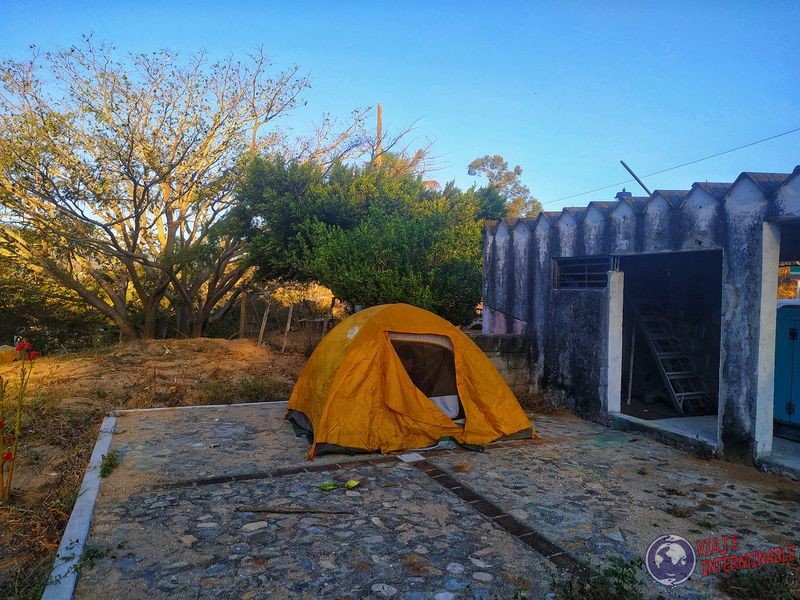 Acampando en Rizo de Oro Mexico